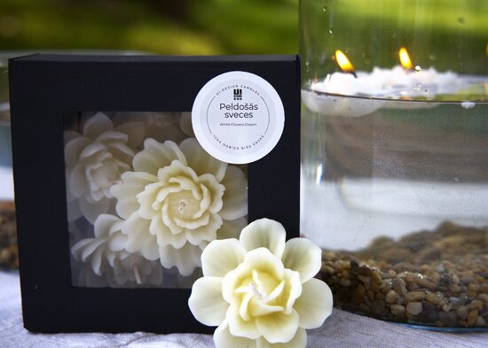 Peldošie ziedi. Dāvanu komplekts